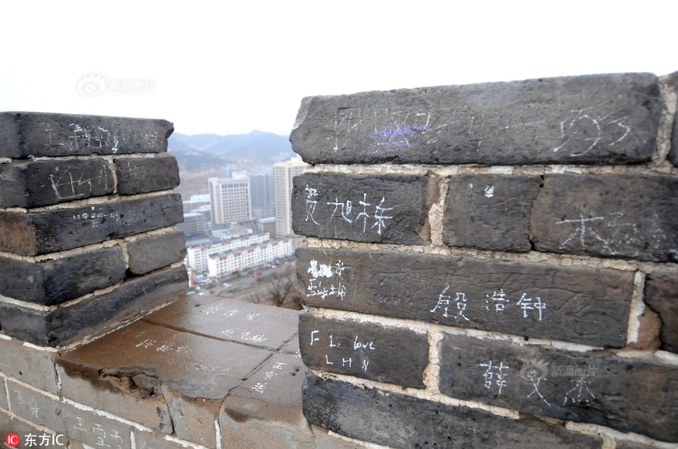 漳州古雷開發區政務服務中心：首臺營業執照自助打照機正式啟用