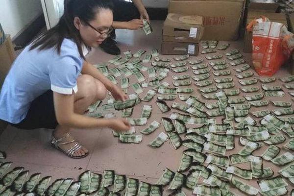 【52吃瓜網】AI眼鏡商場仍處于起步階段